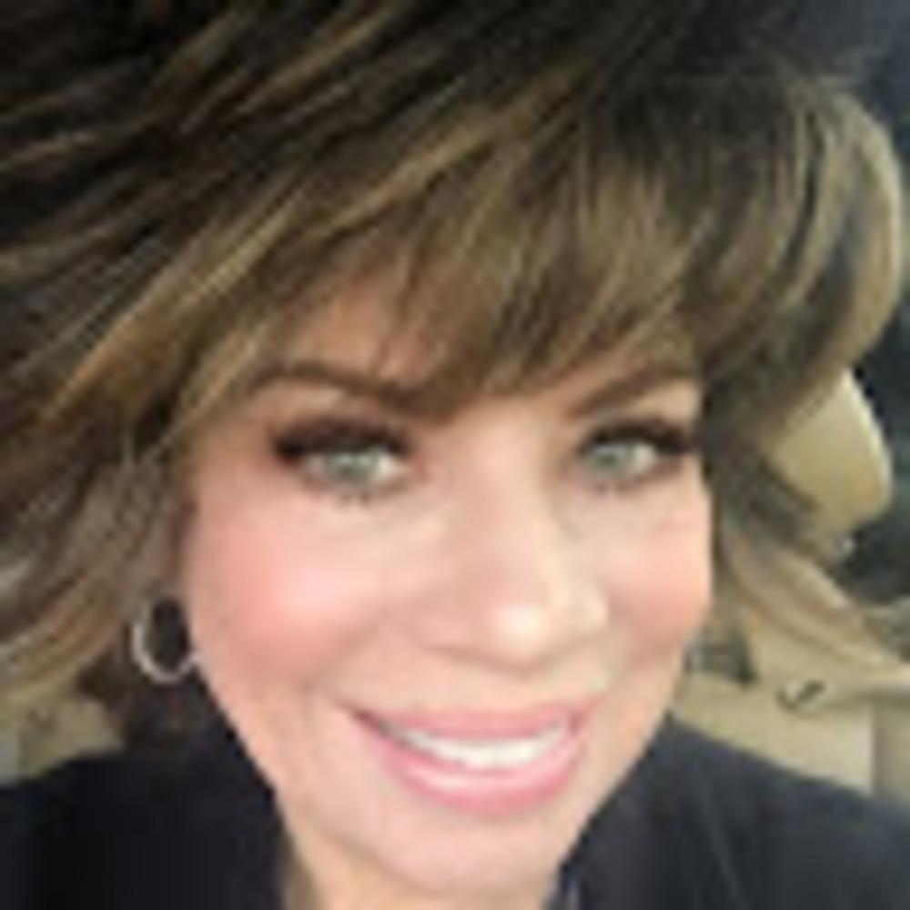 Meet your Posher, Linda